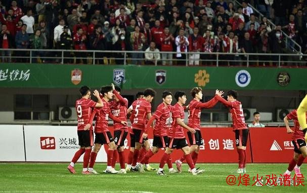 中乙-广州蒲公英战平兰州 最后射门仍需加强练习