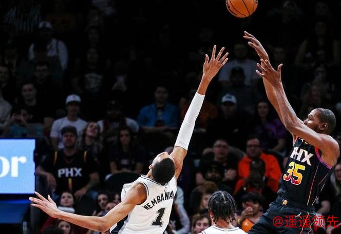 杜兰特精准压制文班亚马 火箭战术限制三分火力成功逆转马刺